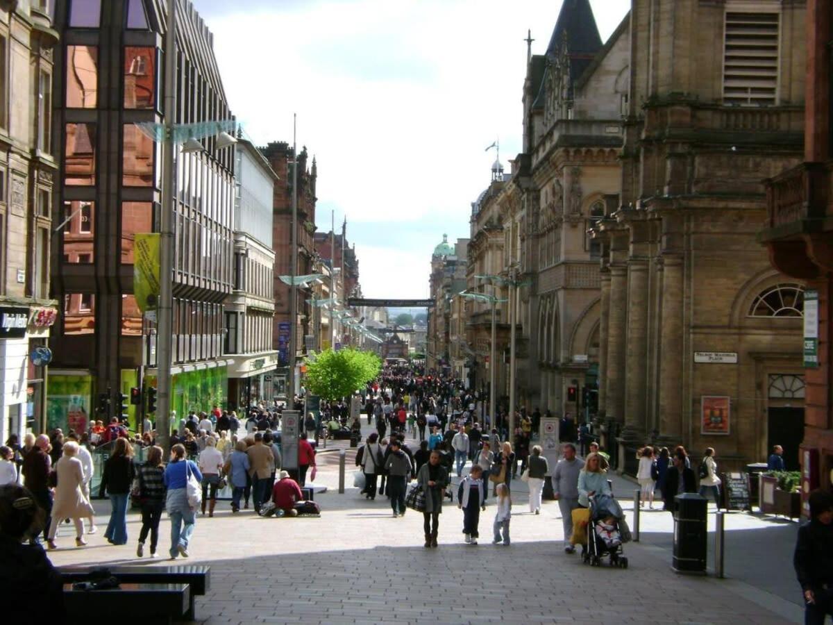City Centre Apartment W Parking & Hyperoptic Wifi Glasgow Buitenkant foto