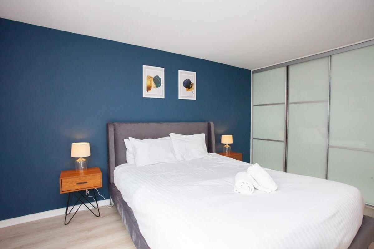 City Centre Apartment W Parking & Hyperoptic Wifi Glasgow Buitenkant foto